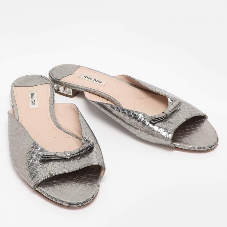 Pre Owned Miu Miu Metallic Silver Python Embossed  Leather Crystal Embellished Flat Slides Size 40.5