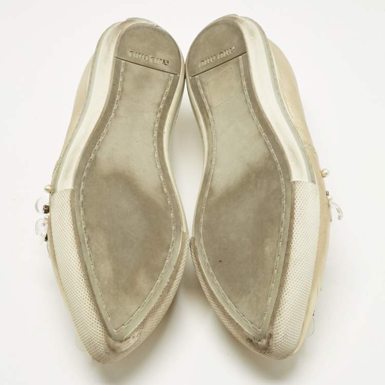 Pre Owned Miu Miu Gold LeatherEmbellish Pointed Toe Slip On Sneakers Size 36