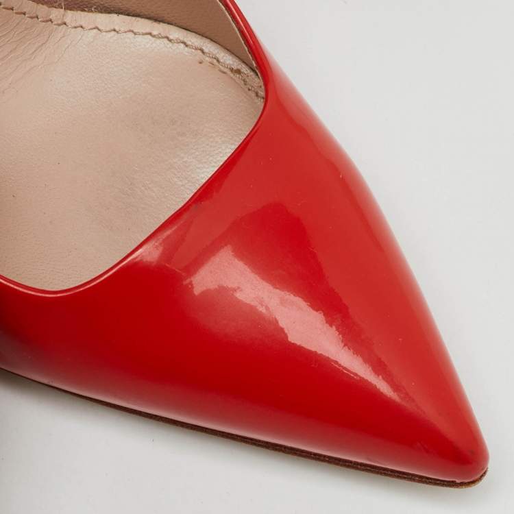 Pre Owned Miu Miu Cherry Red Patent Leather Glitter Sole Pointed Toe Pumps Size 37