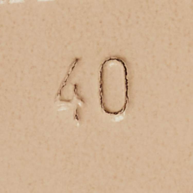 Pre Owned Miu Miu Beige Patent Leather Crystal Embellished Block Heel Pumps Size 40