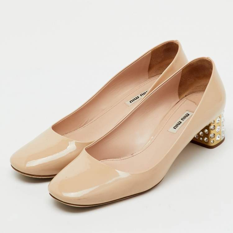 Pre Owned Miu Miu Beige Patent Leather Crystal Embellished Block Heel Pumps Size 40