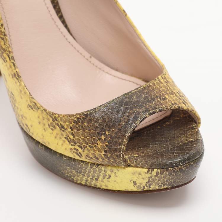 Pre Owned Miu Miu Yellow/Beige Python Embossed Leather Peep Toe Pumps Size 39.5