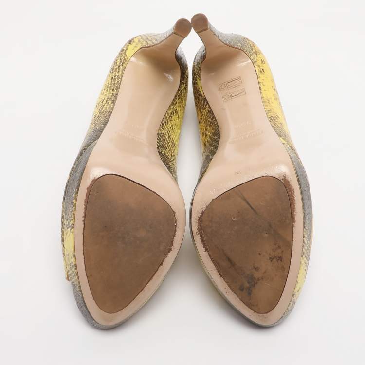 Pre Owned Miu Miu Yellow/Beige Python Embossed Leather Peep Toe Pumps Size 39.5