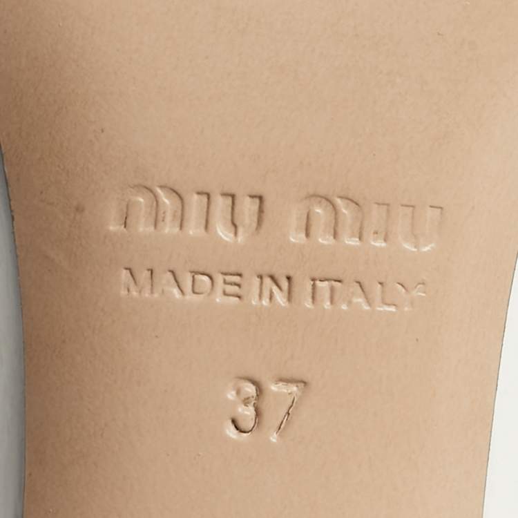 Pre Owned Miu Miu Size 37 White/Black Patent Leather Cap Pointed Toe Slingback Pumps