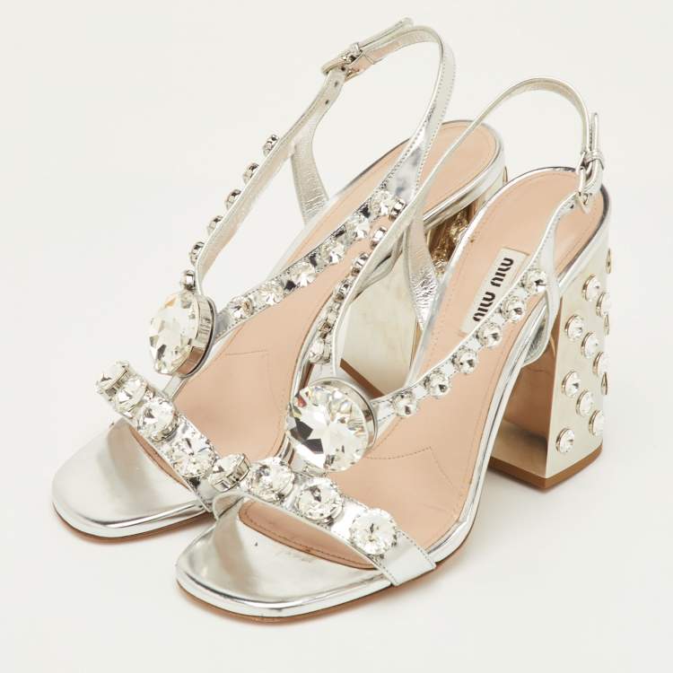 Pre Owned Miu Miu Size 39.5 Silver Patent Leather Crystal Embellished Block Heel Sandals 
