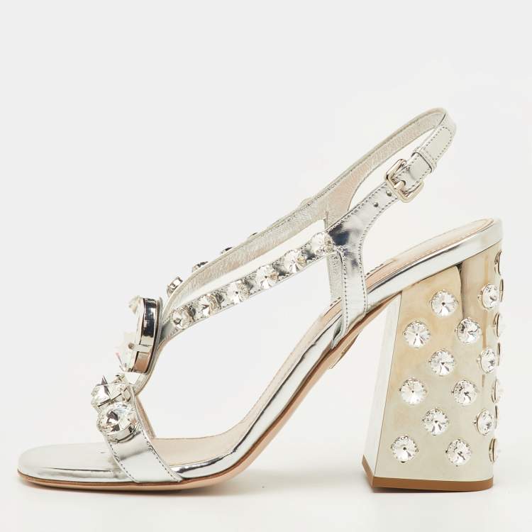 Pre Owned Miu Miu Size 39.5 Silver Patent Leather Crystal Embellished Block Heel Sandals 