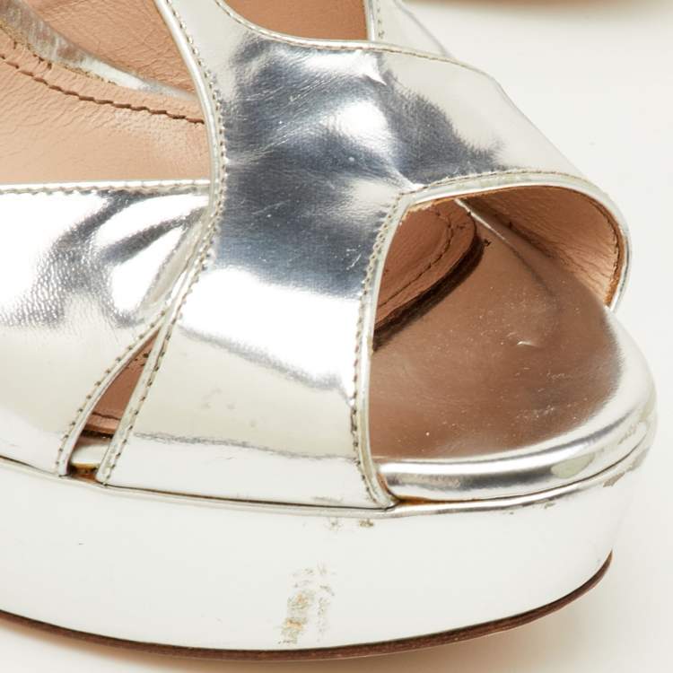 مملوكة مسبقًا Miu Miu Size 40.5 Silver Leather T-Strap Crystal Block Heel Platform Sandals