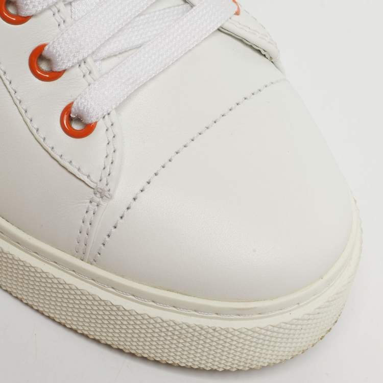 مملوكة مسبقًا Miu Miu Donna Size 38 White Leather Lace Up Sneakers