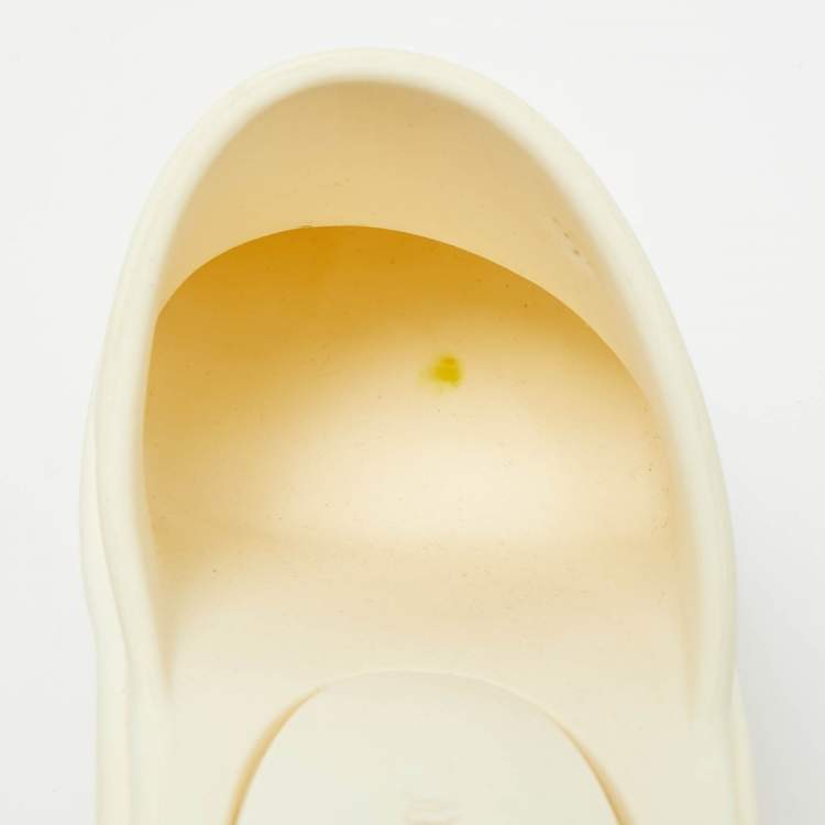 Pre Owned Miu Miu Size 36 Cream Rubber Logo Clogs Block Heel Mules