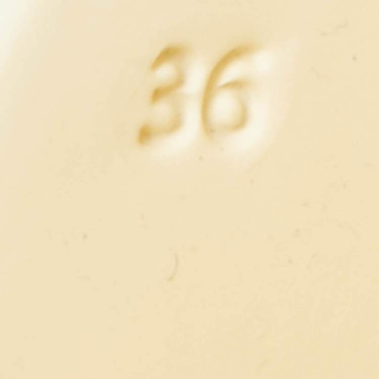 Pre Owned Miu Miu Size 36 Cream Rubber Logo Clogs Block Heel Mules