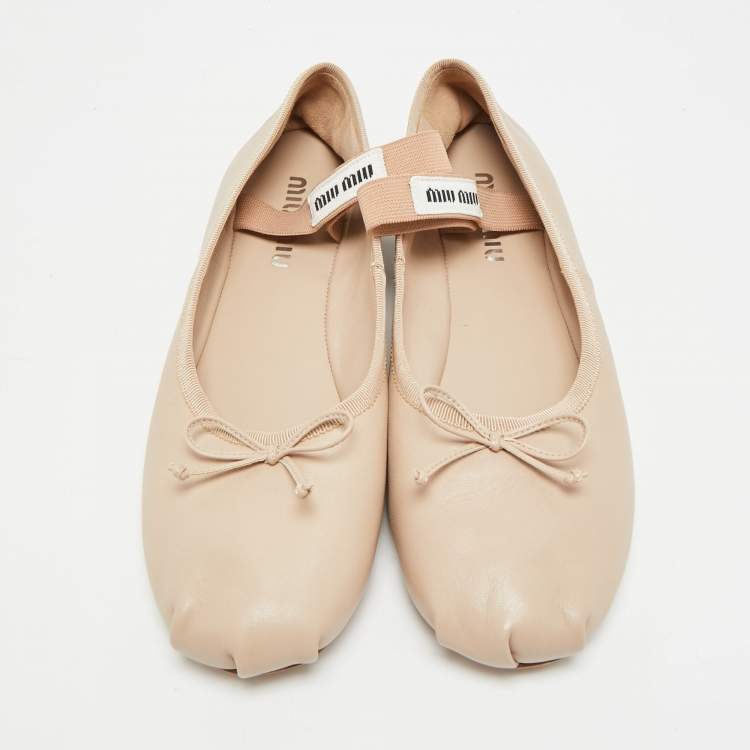Pre Owned Miu Miu Size 40 Beige Leather Bow Mary Jane Ballet Flats