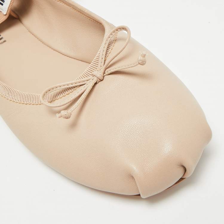 Pre Owned Miu Miu Size 40 Beige Leather Bow Mary Jane Ballet Flats