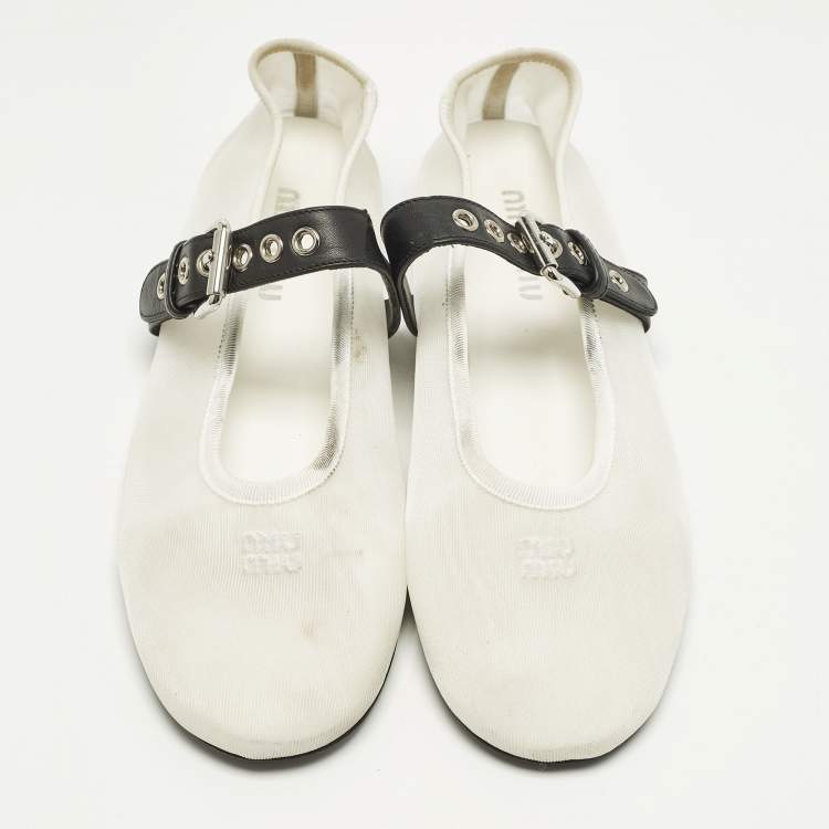 Pre Owned Miu Miu Size 40 White Leather and Net Mary-Jane Ballet Flats