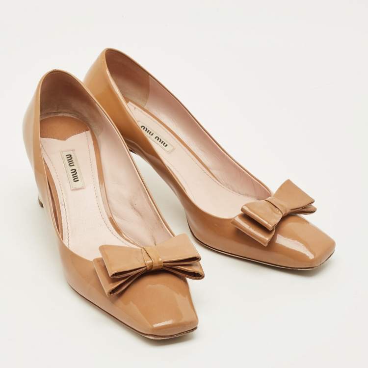 Pre Owned Miu Miu Bow Size 40 Brown Patent Leather Block Heel Pumps