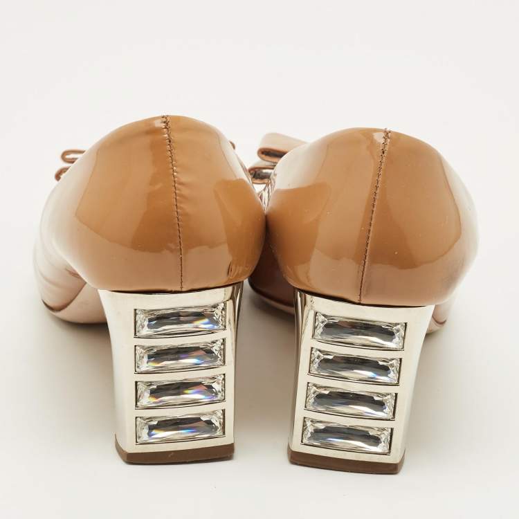 Pre Owned Miu Miu Bow Size 40 Brown Patent Leather Block Heel Pumps