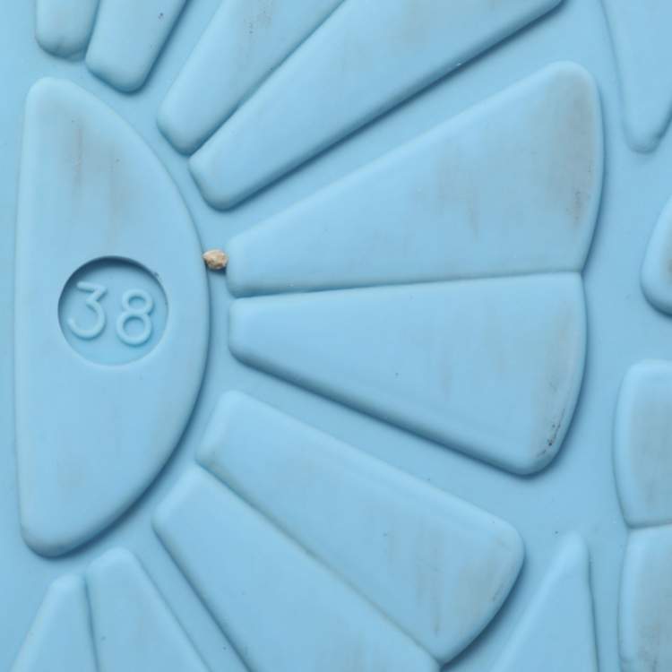 Pre Owned Miu Miu Size 38 Light Blue Rubber Wavy Slippers