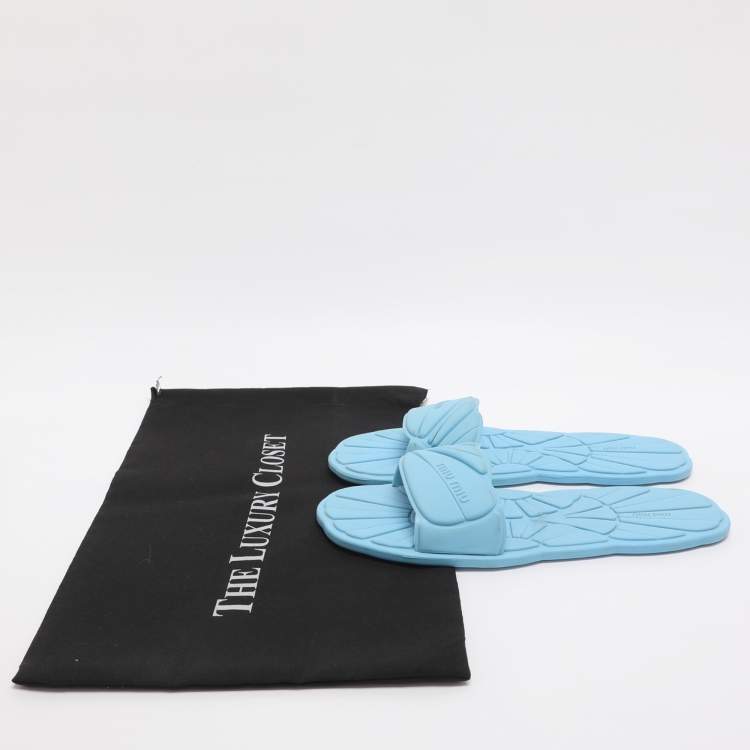 Pre Owned Miu Miu Size 38 Light Blue Rubber Wavy Slippers