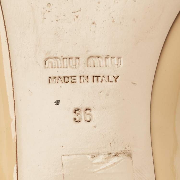Pre Owned Miu Miu Size 36 Beige Patent Leather Ballet Flats