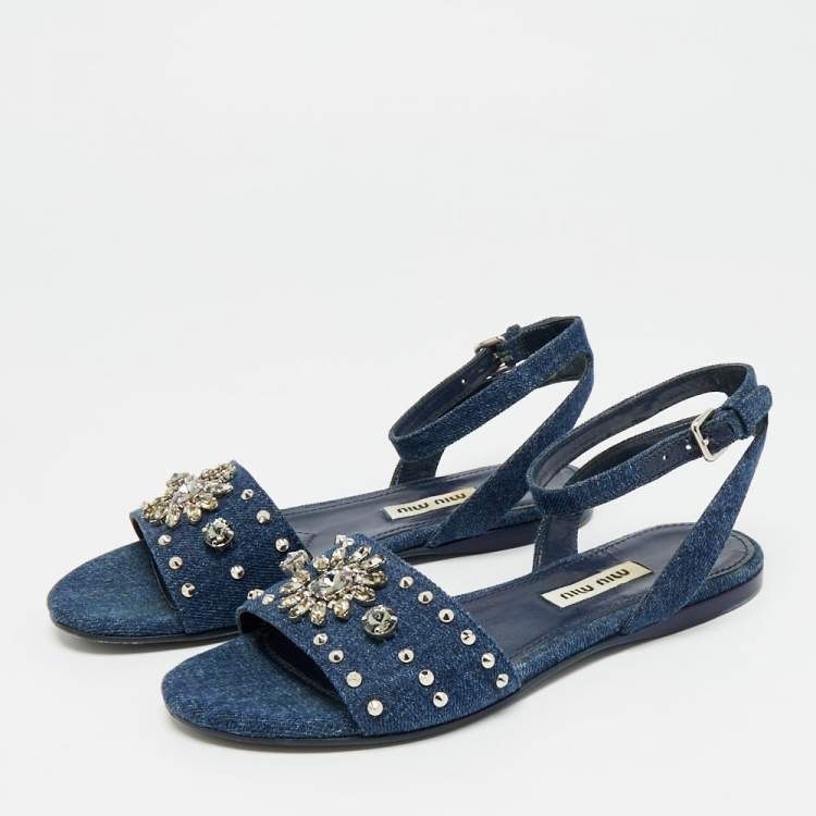 مملوكة مسبقًا Miu Miu Size 35 Blue Denim Crystal Embellished Ankle Strap Sandals