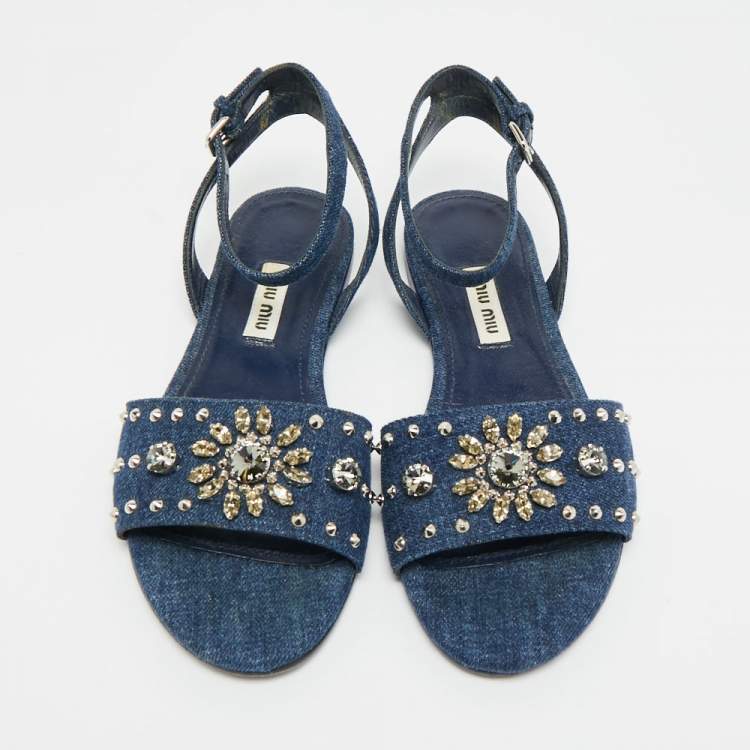 مملوكة مسبقًا Miu Miu Size 35 Blue Denim Crystal Embellished Ankle Strap Sandals