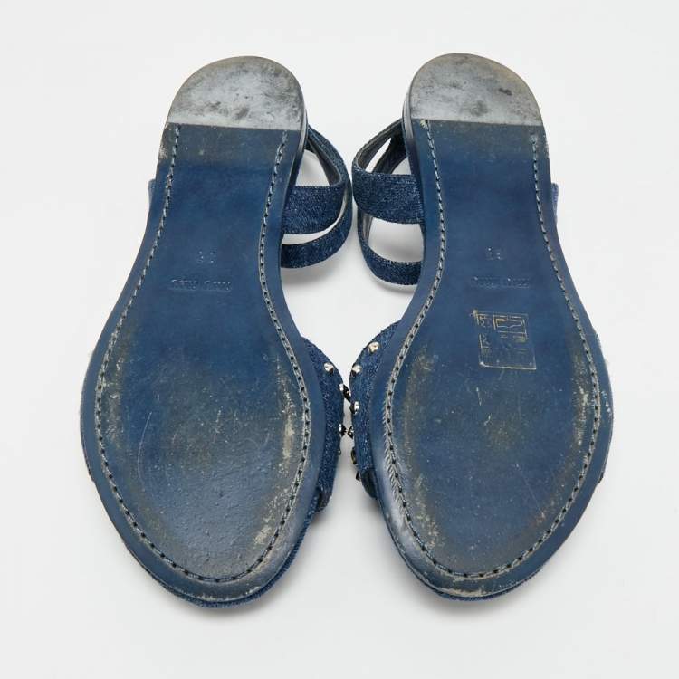 مملوكة مسبقًا Miu Miu Size 35 Blue Denim Crystal Embellished Ankle Strap Sandals