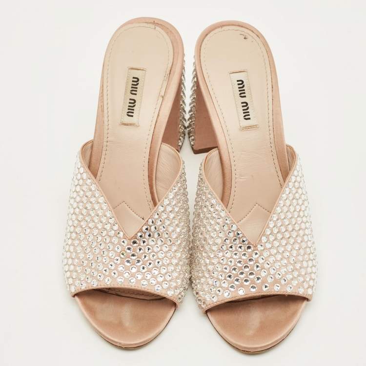 Pre Owned Miu Miu Size 38.5 Beige Satin Crystal Embellished Mules