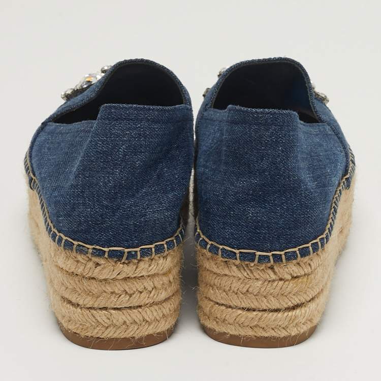 مملوكة مسبقًا Miu Miu Size 38 Blue Denim Crystal Embellished Espadrille Platform Wedge Flats