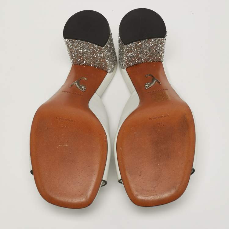 مملوكة مسبقًا Miu Miu Size 38 White Leather Block Heel Slide Sandals  