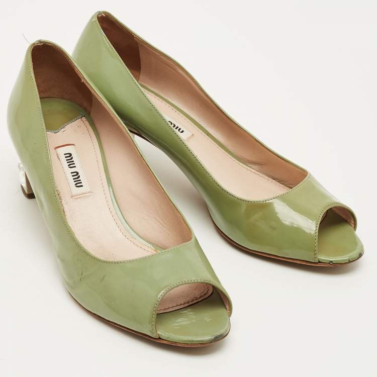 Pre Owned Miu Miu Size 37 Green Patent Leather Crystal Embellish Block Pumps