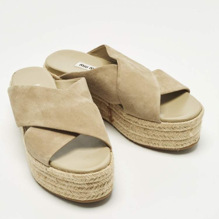 Pre Owned Miu Miu Size 38.5 Beige Suede Platform Espadrille Sandals