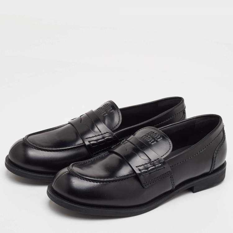 Pre Owned Miu Miu Size 38 Black Leather Slip On Loafers
