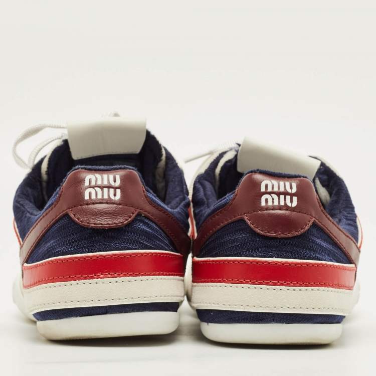 Pre Owned Miu Miu Gymnasium Size 42 Multicolor Fabric and Suede Low Top Sneakers