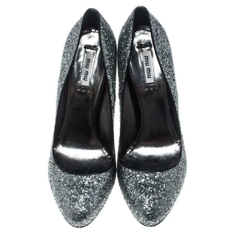 Pre Owned Miu Miu Metallic Silver Coarse Glitter Platform Pumps Size 39