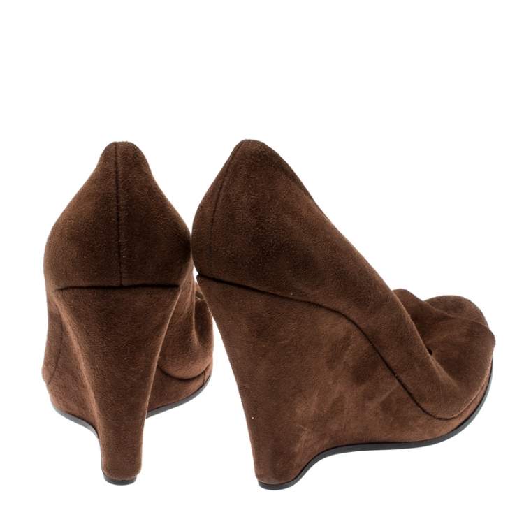 Pre Owned Miu Miu Brown Suede Peep Toe Wedges Pumps Size 39