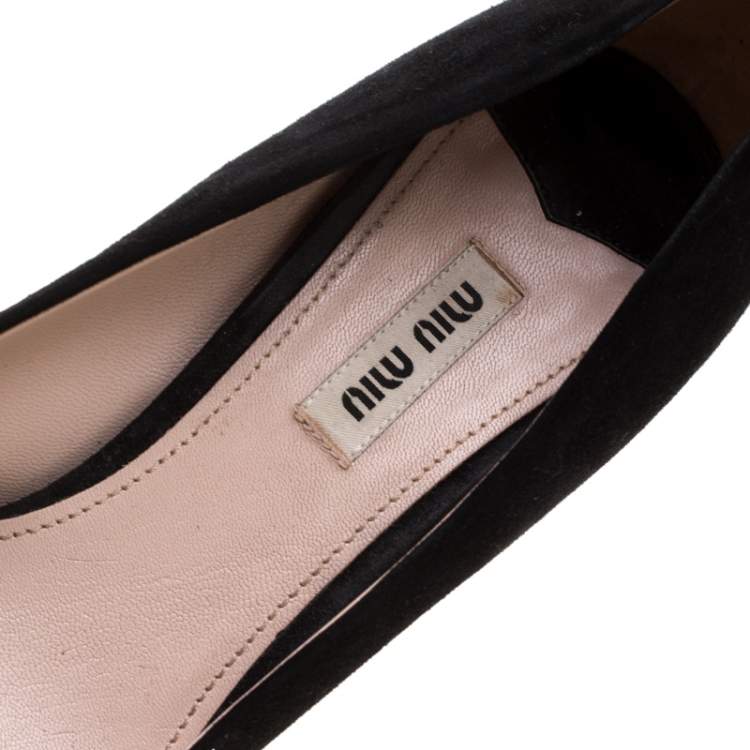 Pre Owned Miu Miu Black Suede Embellished Heel Pumps Size 39