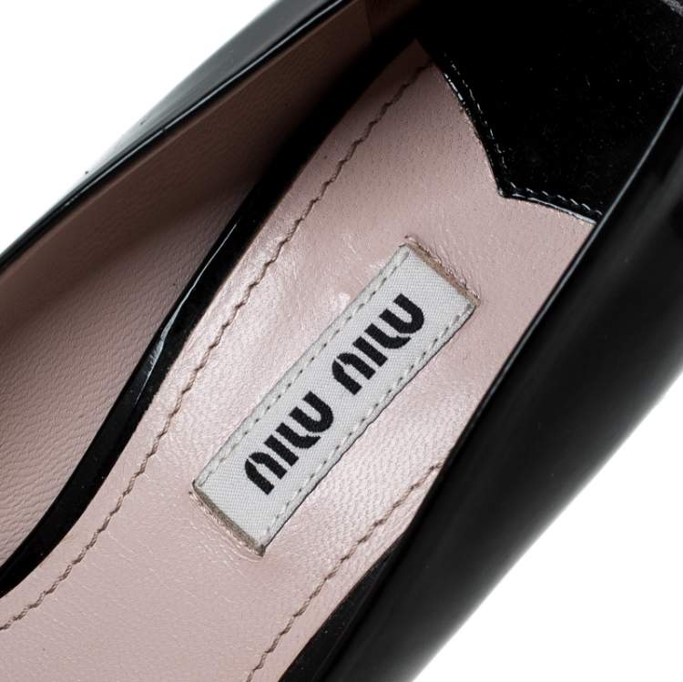 Pre Owned Miu Miu Black Patent Leather Bow Pumps Size 38.5