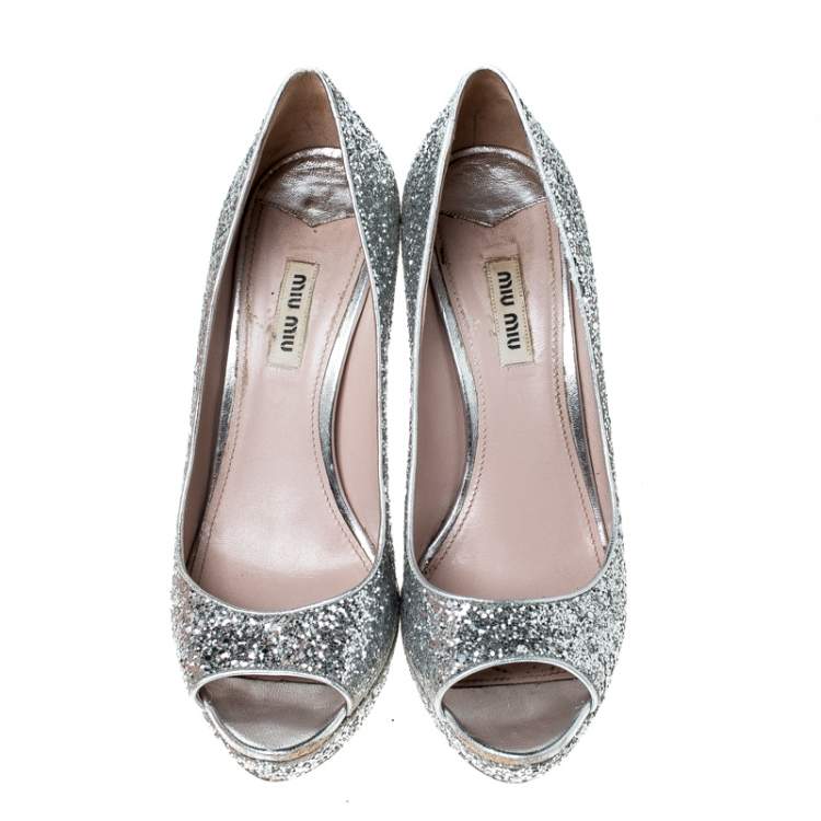 Pre Owned Miu Miu Silver Glitter Peep Toe Platform Pumps Size 39