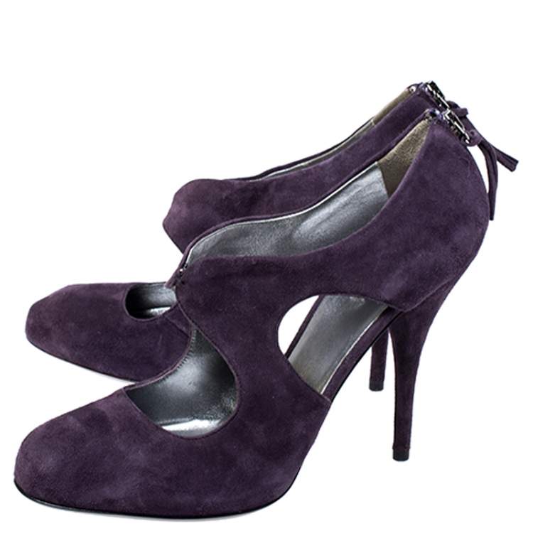Pre Owned Miu Miu Purple Suede Cut Out Round Toe Pumps Size 38.5