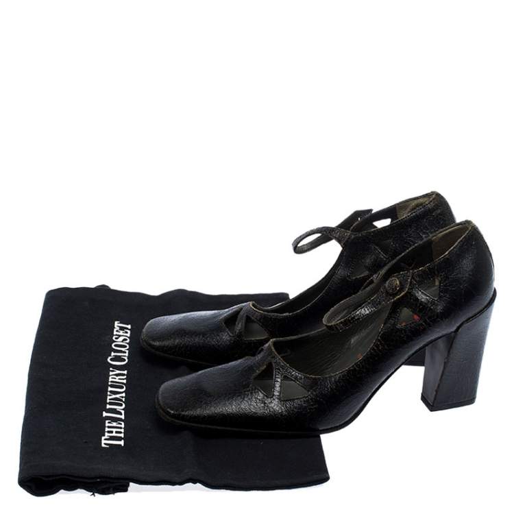 Pre Owned Miu Miu Black Crack Leather Cutout Square Toe Pumps Size 37.5
