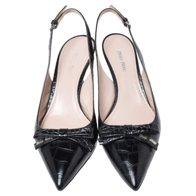 Pre Owned Miu Miu Black Croc Embossed Leather Bow Pointed Toe Slingback Sandals Size 37.5
