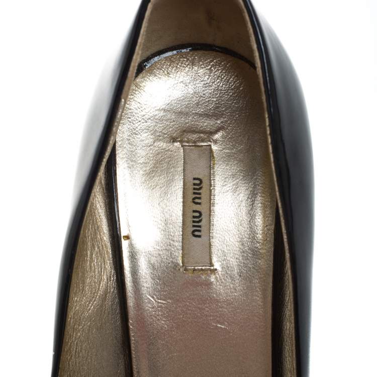 Pre Owned Miu Miu Black Patent Leather Peep Toe Pumps Size 37