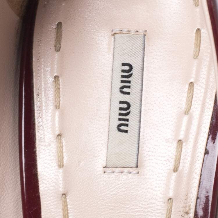 Pre Owned Miu Miu Burgundy Patent Leather Pointed Toe Pumps Size 38