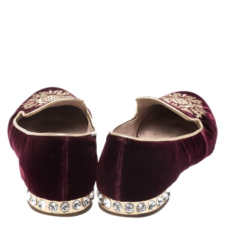 Pre Owned Miu Miu Burgundy Crest Embroidered Velvet Smoking Slippers Size 35.5