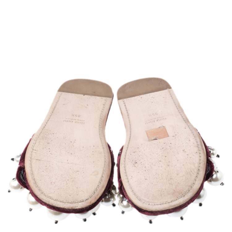 Pre Owned Miu Miu Burgundy Velvet Faux Pearl Embellished Flat Sandals Size 35.5