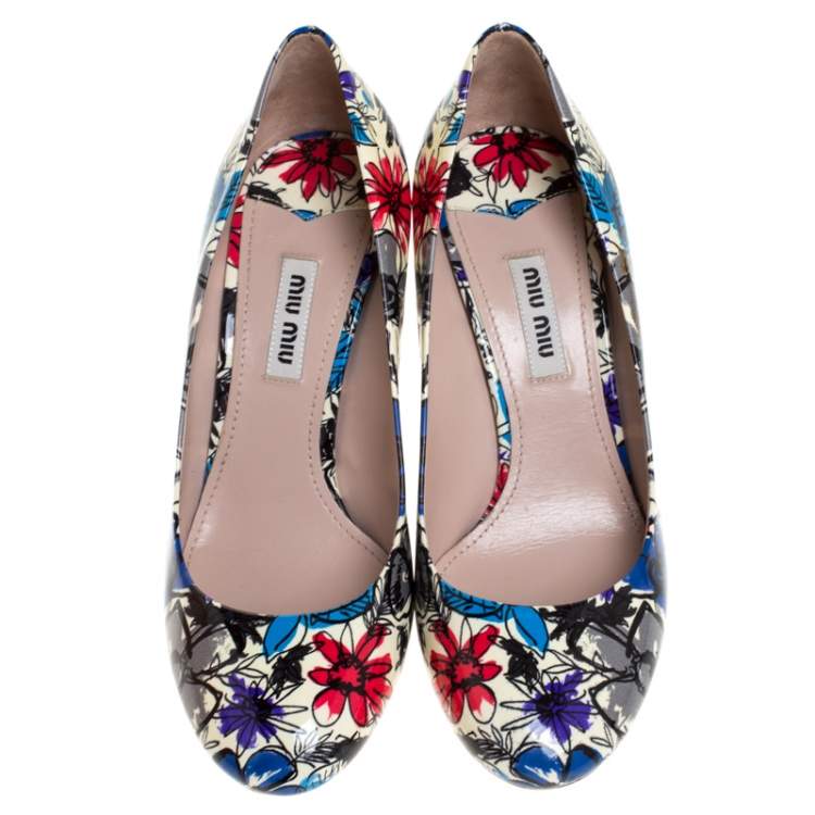 Pre Owned Miu Miu Multicolor Floral Print Patent Leather Pumps Size 36.5