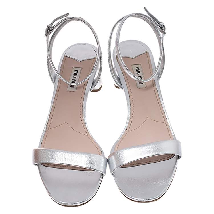 Pre Owned Miu Miu Metallic Silver Leather Ankle Strap Block Heel Sandals Size 39.5