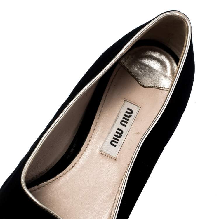 Pre Owned Miu Miu Black Velvet Embroidered Crystal Embellished Pointed Toe Flats Size 36 
