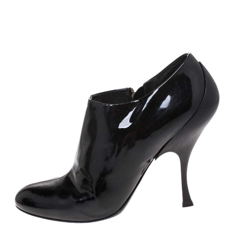 Miu miu hotsell patent leather boots