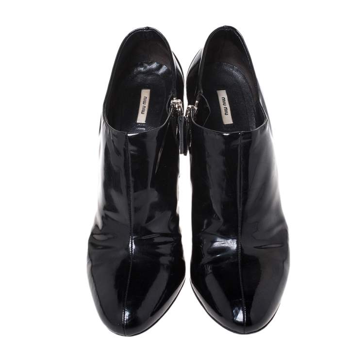 Pre Owned Miu Miu Black Patent Leather Zip Booties Size 40