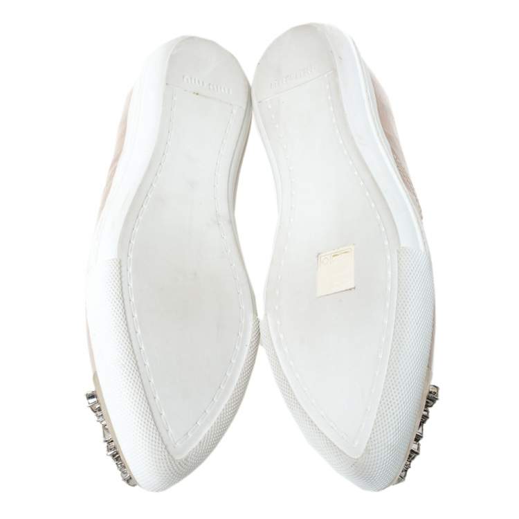 Pre Owned Miu Miu Beige Patent Leather Crystal Embellished Pointed Cap Toe Slip On Sneakers Size 38.5